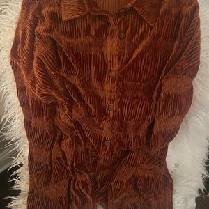 Pink Lily never worn..